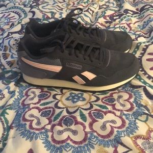 Reebok women’s sneakers 9 1/2